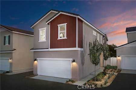 27758 Old Dairy Way Valley Center, CA 92082