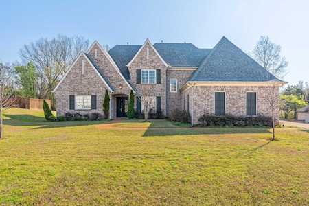 3918 S Potter Woods Cv Lakeland, TN 38002