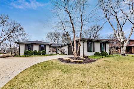 235 Oxford Ct Naperville, IL 60540