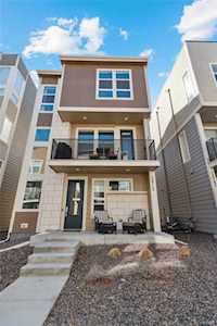 15713 E Broncos Place Centennial, CO 80112