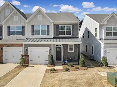 5542 Harris Cove Dr Charlotte, NC 28269