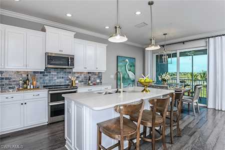 2603 Seychelles Cir #1507 Naples, FL 34112