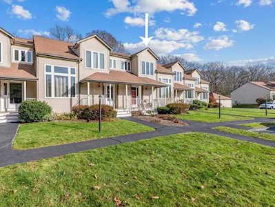 81 Willow Pond Dr #81 Rockland, MA 02370