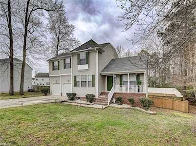 3611 Cavaletti Chase Suffolk, VA 23435
