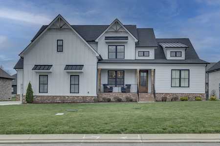 7009 Silver Fox St Smyrna, TN 37167