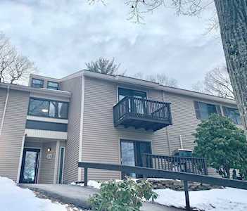 24 Thayer Pond Dr #14 Oxford, MA 01537