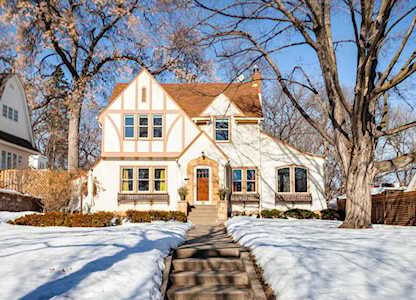 326 E Minnehaha Parkway Minneapolis, MN 55419