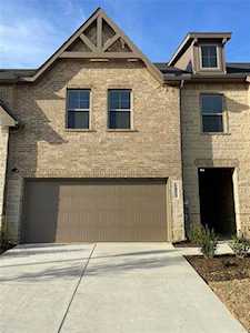 6833 Joelene Rae Drive Arlington, TX 76001