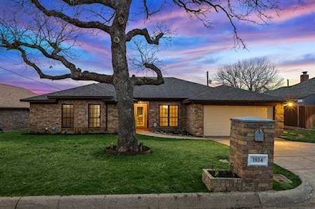 1904 Ridge Oak Street Fort Worth, TX 76112