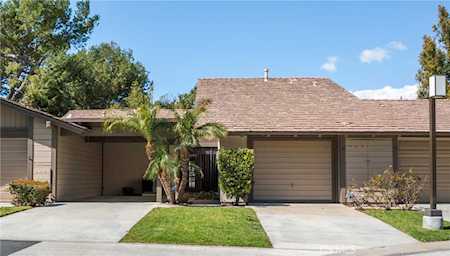 26 Arboles Irvine, CA 92612