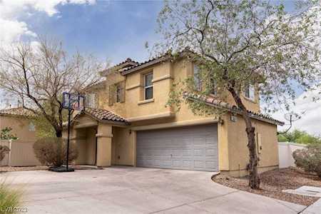 10411 Lady Angela St Las Vegas, NV 89183