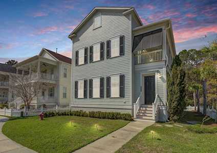 2813 Rivertowne Parkway Mount Pleasant, SC 29466