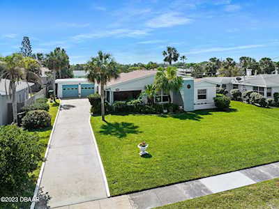 362 Williams Avenue Daytona Beach, FL 32118