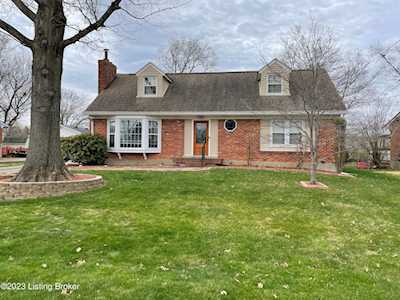 6508 Ridge Cliff Rd Louisville, KY 40228