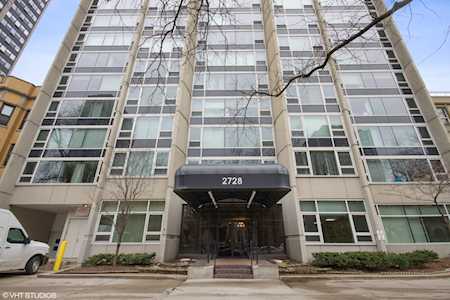 2728 N Hampden Ct #2009 Chicago, IL 60614