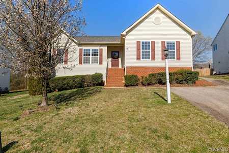 2609 Piney Ridge Dr Richmond, VA 23223