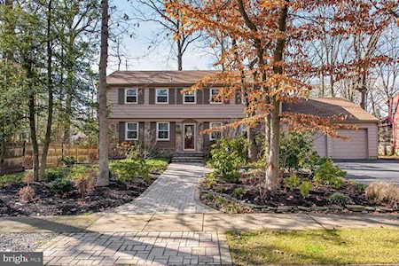 1004 Annapolis Ln Cherry Hill, NJ 08003