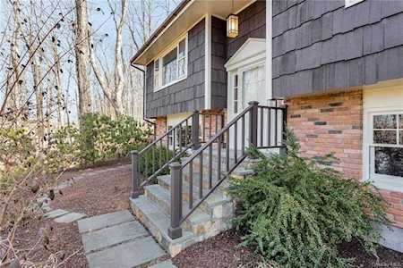 8 Boway Road South Salem, NY 10590