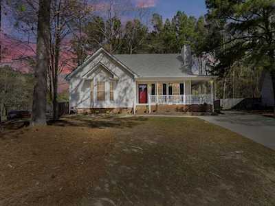 5501 Chilvary Court Knightdale, NC 27545