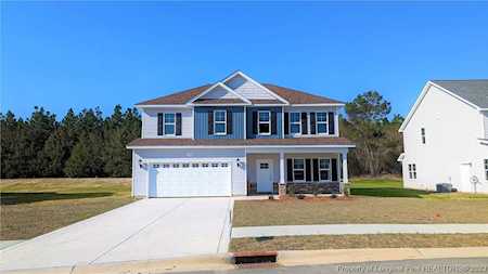 141 Burnside Dr Raeford, NC 28376