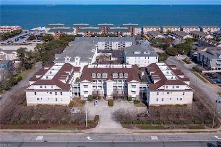 2988 Shore Dr #204 Virginia Beach, VA 23451