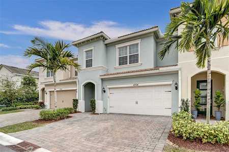 4764 Eucalyptus Dr #4764 Hollywood, FL 33021