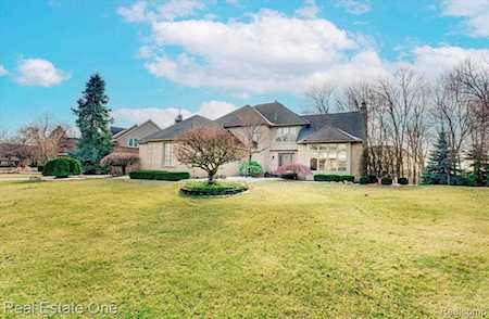 61355 Windwood Washington, MI 48094
