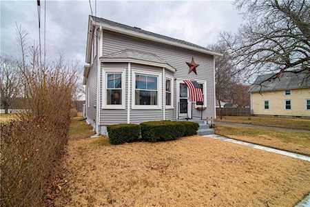 616 Manville Rd Woonsocket, RI 02895
