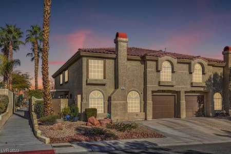 7640 Connemara Ave Las Vegas, NV 89128