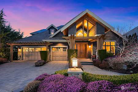 3558 NE Harrison Dr Issaquah, WA 98029