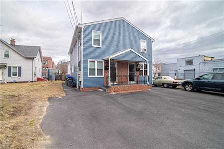 20 Plymouth St Providence, RI 02907