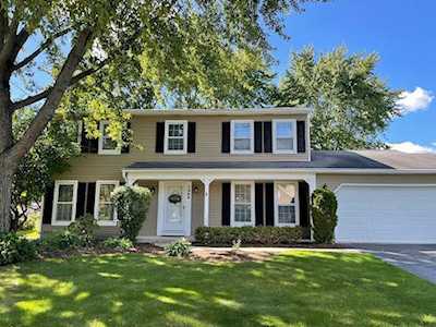 1964 Richton Dr Wheaton, IL 60189