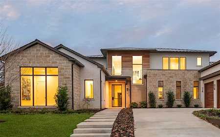 2405 Lower Brook Court Southlake, TX 76092