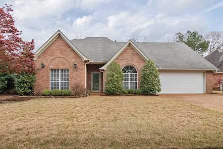 922 Wildbird Cv Collierville, TN 38017