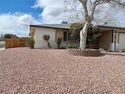 912 Vincent Way Las Vegas, NV 89145