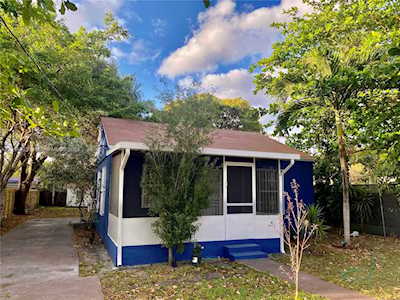 117 NW 41 St Miami, FL 33127