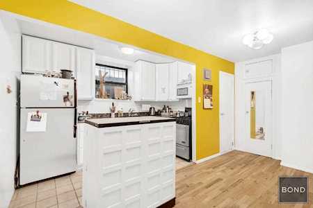 546 E 11th St #2A New York, NY 10009
