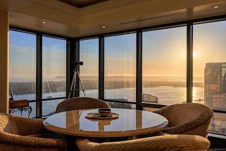 200 Harbor Dr #3901 San Diego, CA 92101
