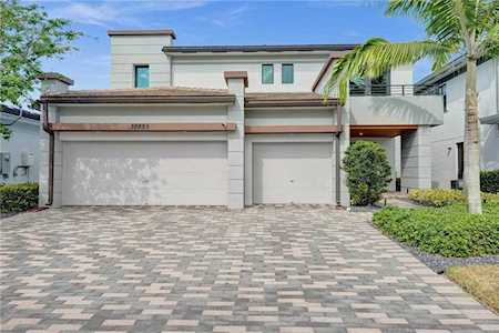 10855 Pacifica Way Parkland, FL 33076