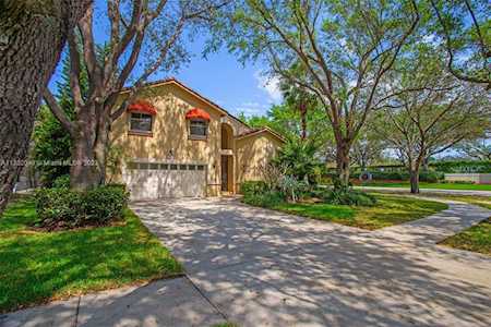 5701 NW 60th Pl Parkland, FL 33067