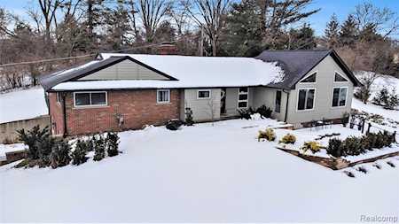 28155 Westbrook Farmington Hills, MI 48334