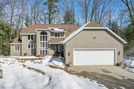 4420 Kerry Ct Oneida, Village of Hobart, WI 54155