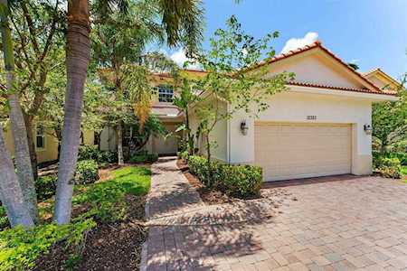 12323 Aviles Circle Palm Beach Gardens, FL 33418