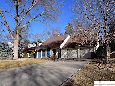 1504 Sunshine Blvd Bellevue, NE 68123