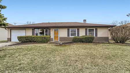 301 Wingate Dr Schaumburg, IL 60193