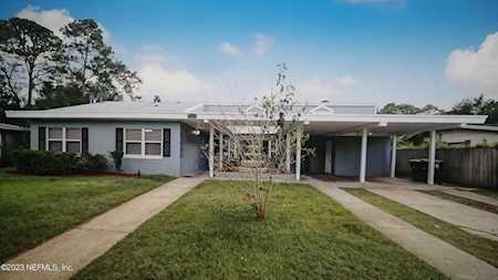 7128 Diamond Head RD Jacksonville, FL 32216