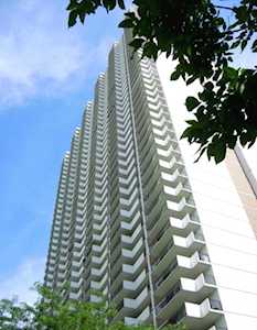 6033 N Sheridan Rd #10G Chicago, IL 60660