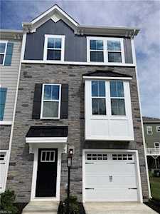 1725 Ark Royal Rd Chesapeake, VA 23323