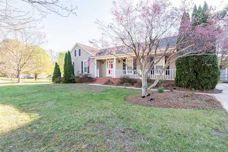 3849 Saxonbury Way Charlotte, NC 28269