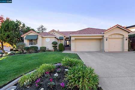 115 La Encinal Ct Clayton, CA 94517
